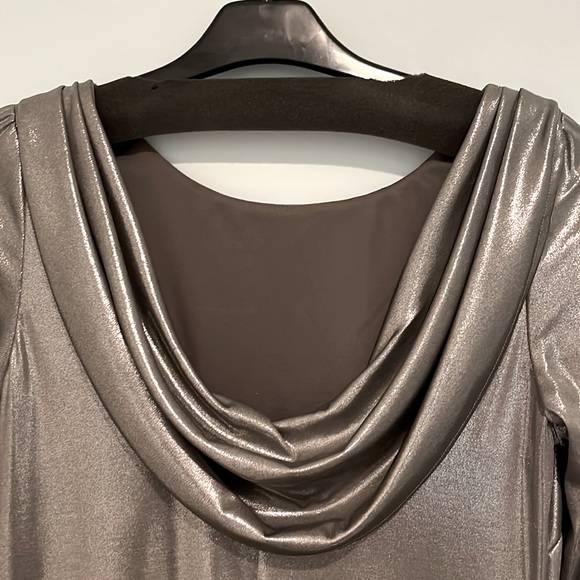 Oleg Cassini Liquid Silver Cowl Back Sequin Party Dress Size 4 - Picture 5 of 7